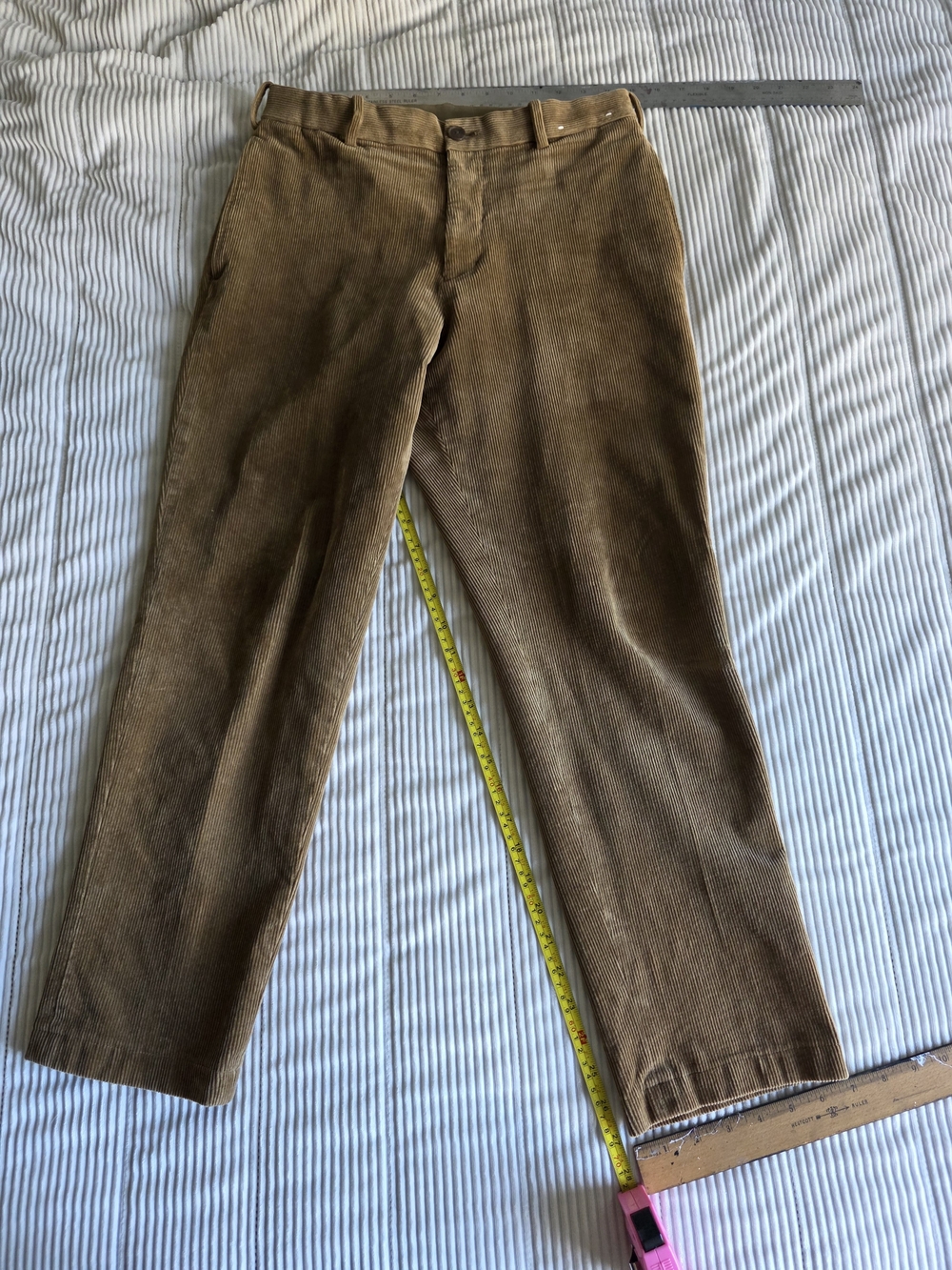 Uniqlo Men's Stretch Waist Band Corduroy Pants in Warm Brown - Picture 2 of 10